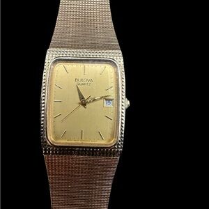 Bulova Gold-Tone Men's Quartz Dress Watch. New old stock. Unused